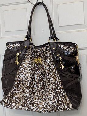 Baby phat Brown & white leopard print handbag with gold accents #leopardprint